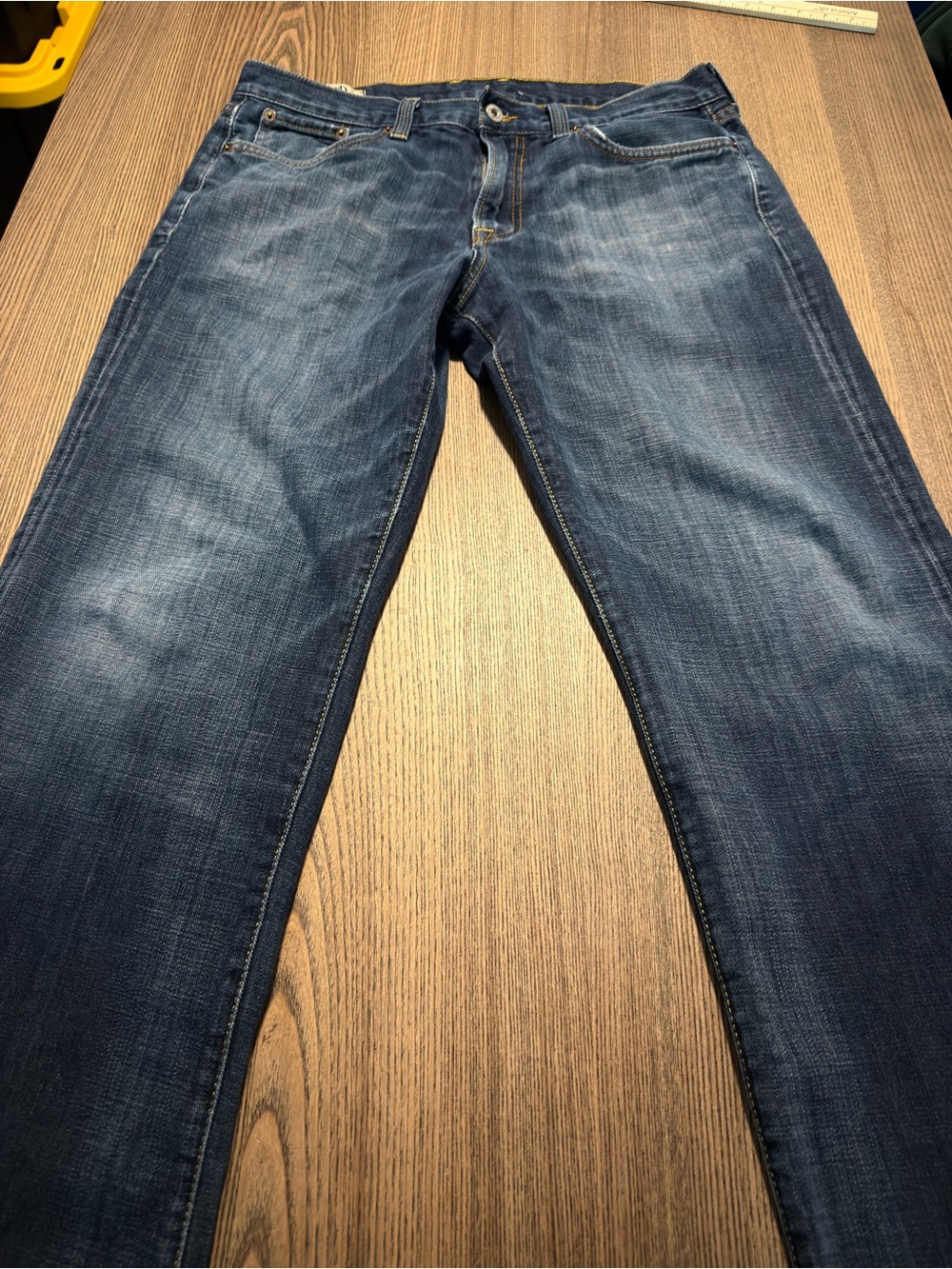 Lucky Brand Gene Montesano Men's Medium Wash relaxed Straight Jeans